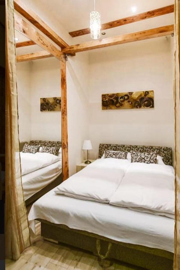 Rustic In The Jewish Quarter Appartement Budapest